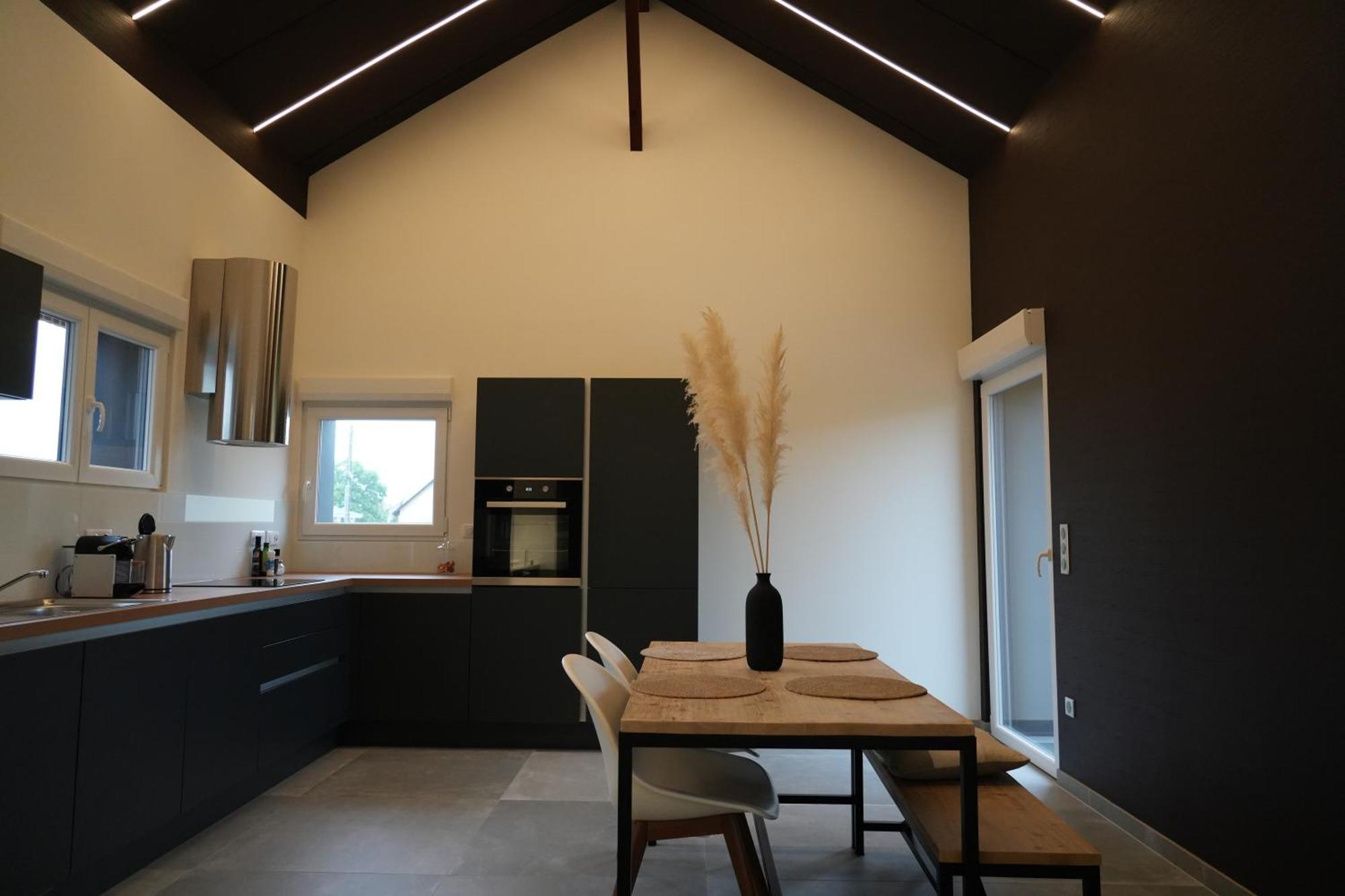 Gite Spa L'Atelier Emile - Spa Privatif - 5 Min Colmar Sainte-Croix-en-Plaine Exteriör bild