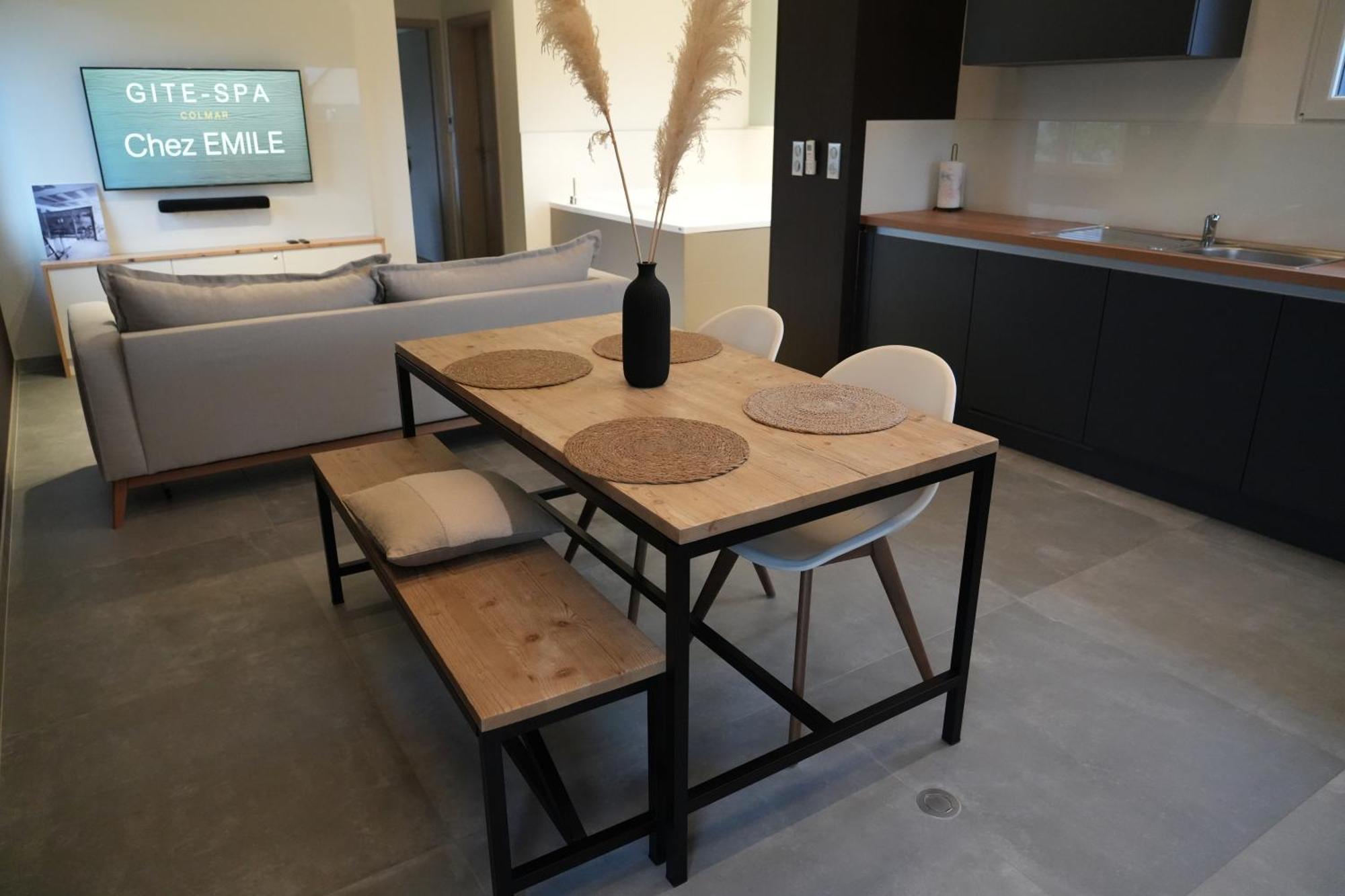 Gite Spa L'Atelier Emile - Spa Privatif - 5 Min Colmar Sainte-Croix-en-Plaine Exteriör bild