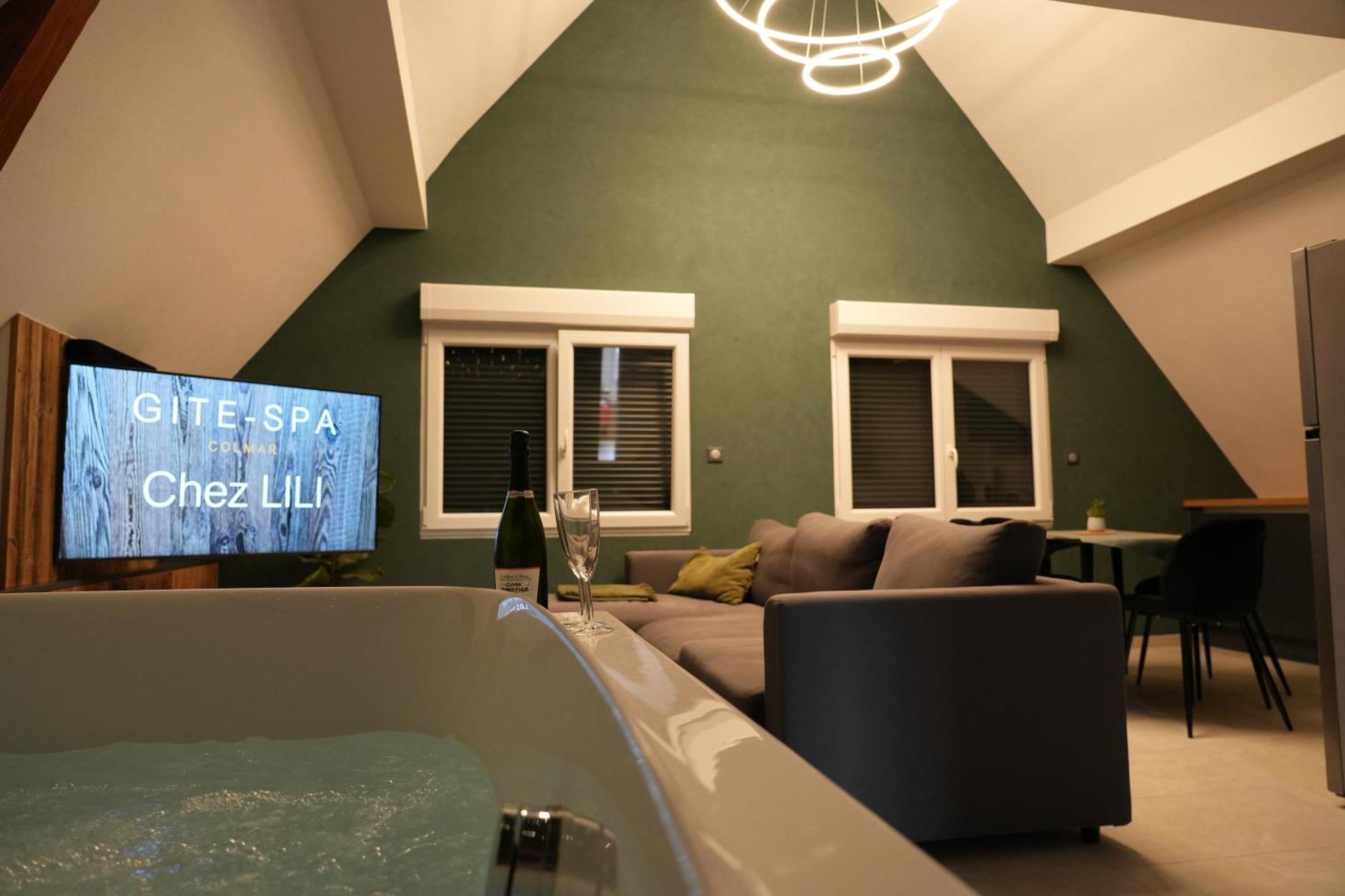 Gite Spa L'Atelier Emile - Spa Privatif - 5 Min Colmar Sainte-Croix-en-Plaine Exteriör bild