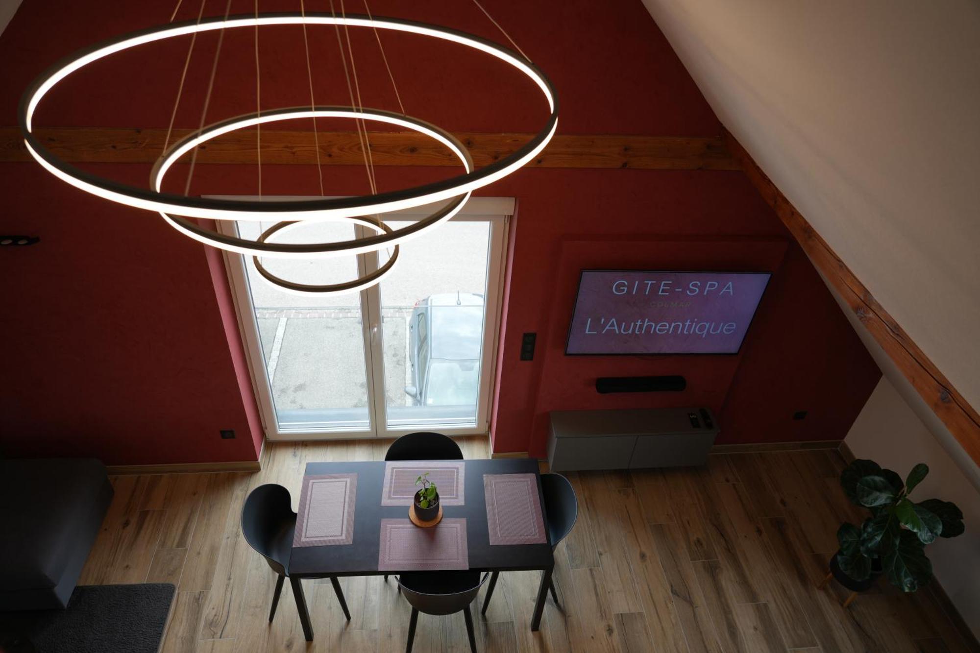 Gite Spa L'Atelier Emile - Spa Privatif - 5 Min Colmar Sainte-Croix-en-Plaine Exteriör bild