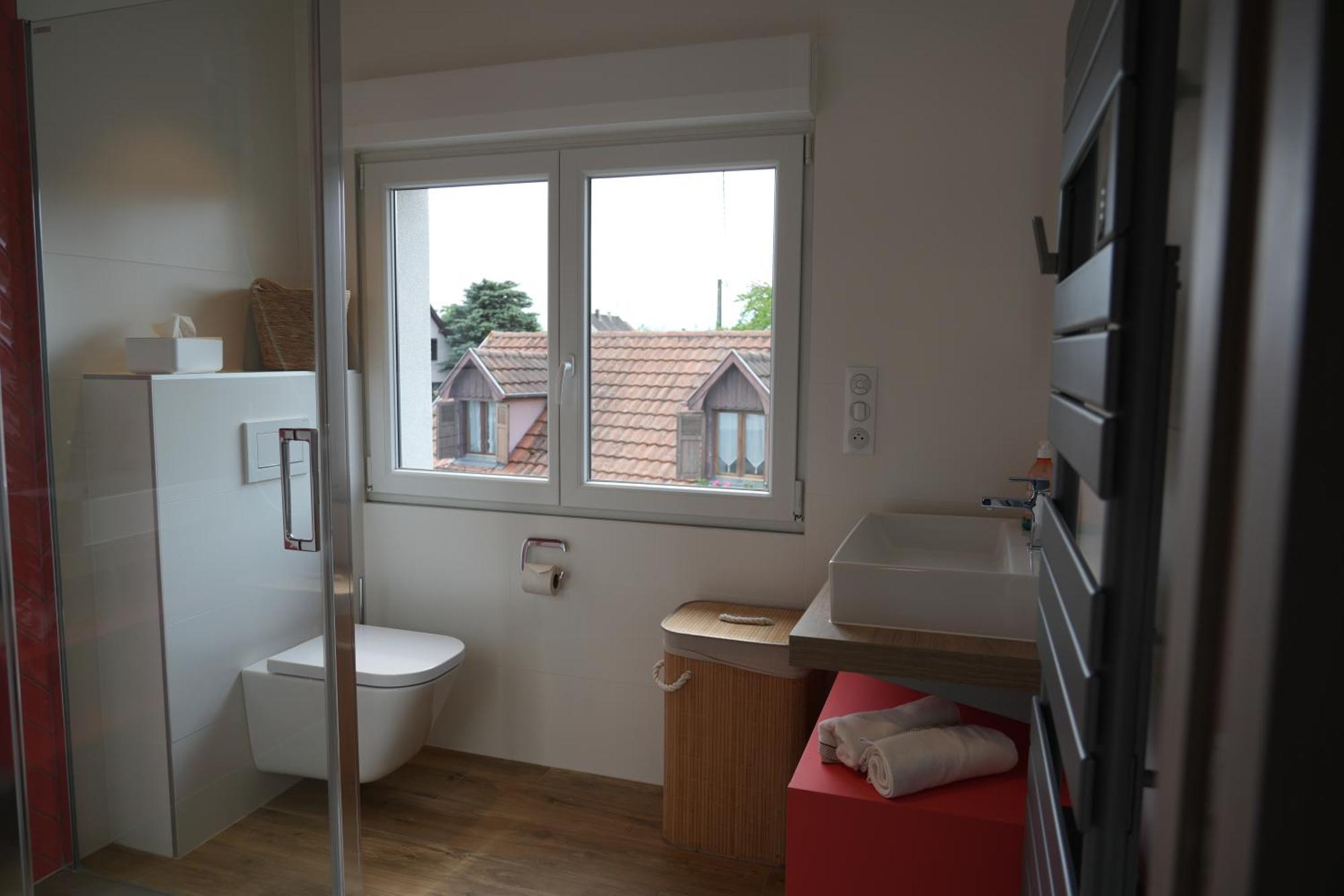 Gite Spa L'Atelier Emile - Spa Privatif - 5 Min Colmar Sainte-Croix-en-Plaine Rum bild